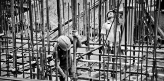 Jak wstrzymać budowę sąsiada?