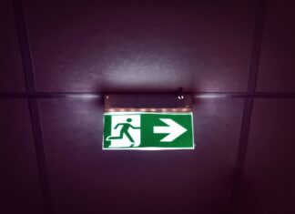 oświetlenie awaryjne