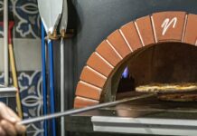 Wybór łopaty do pizzy – klucz do idealnie upieczonej pizzy łopata do pizzy